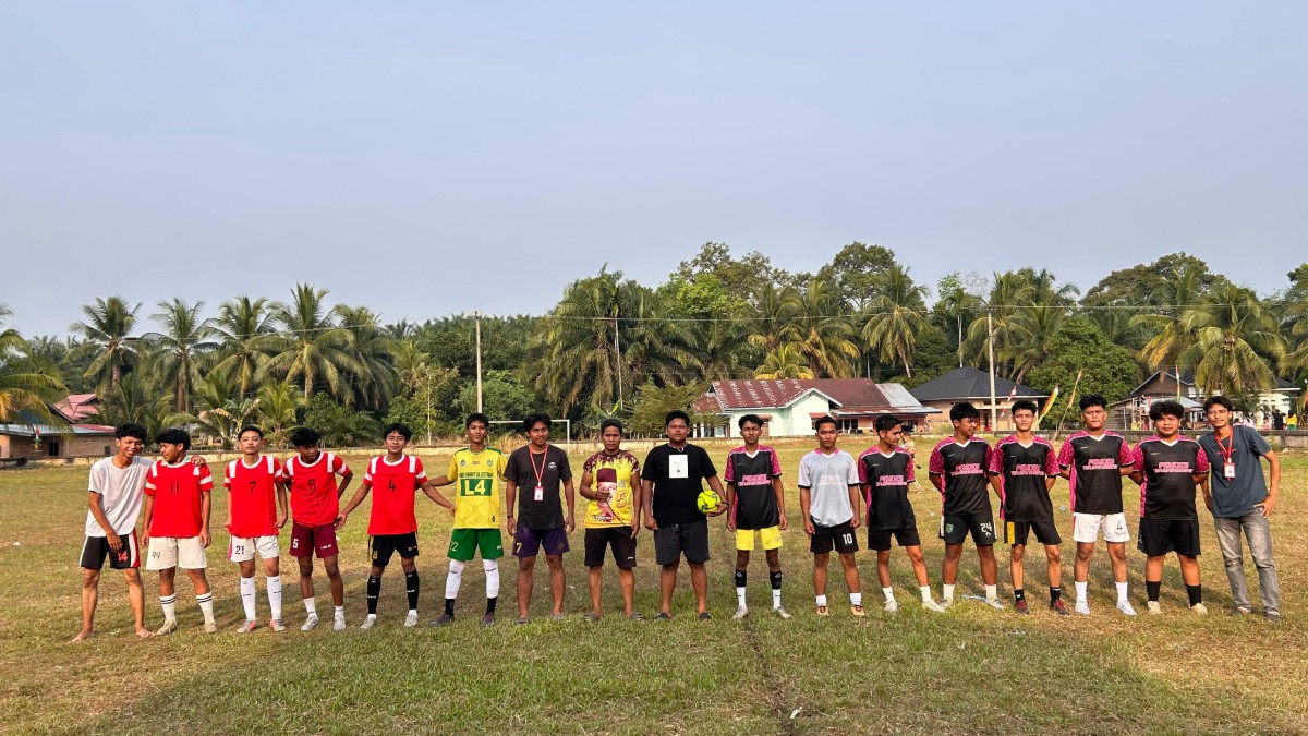 Pertandingan Bola Futsal Desa Tanjung Harapan